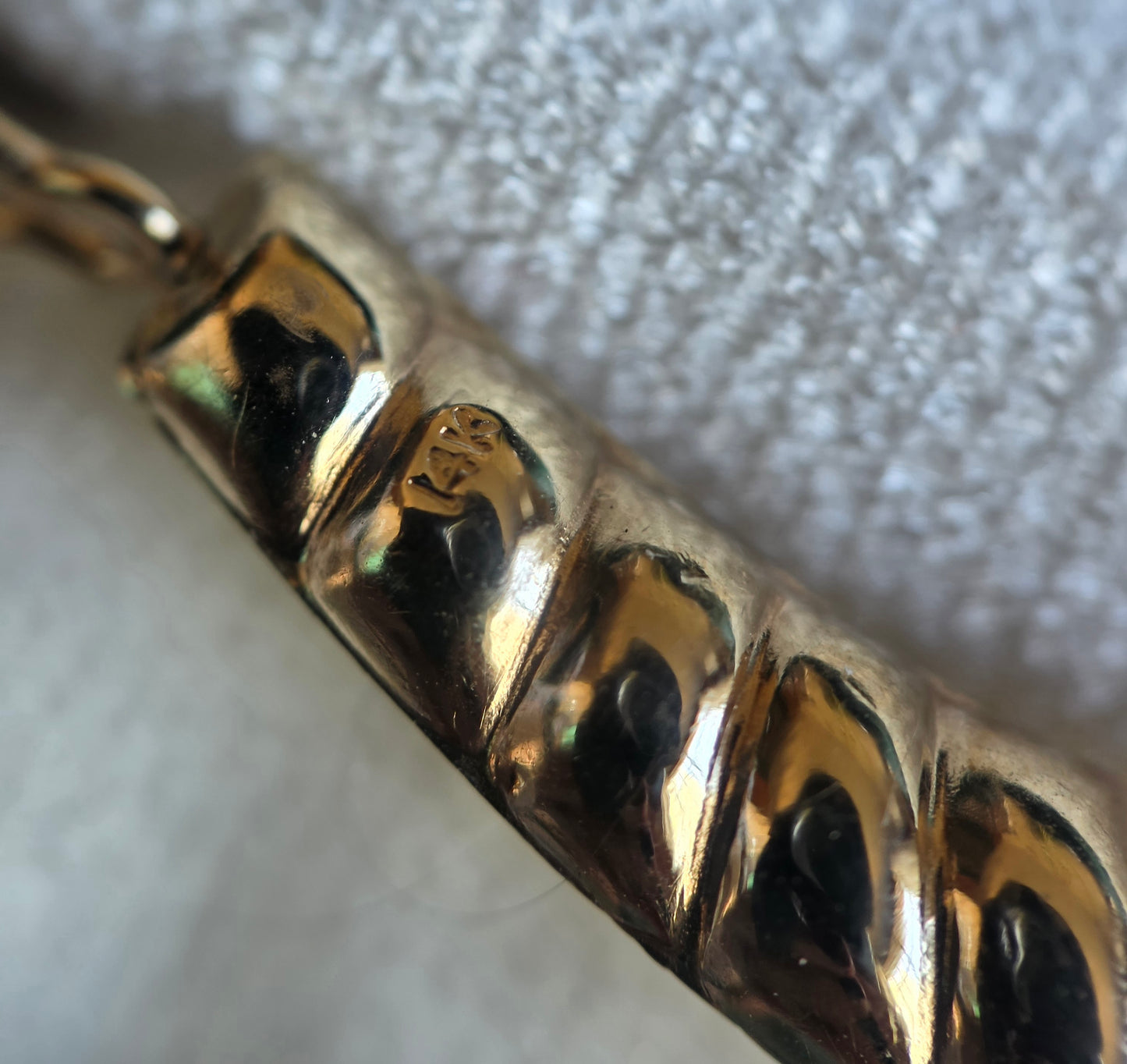 14k Croissant / Shrimp Style Elongated Hollow Statement Hoops Earrings