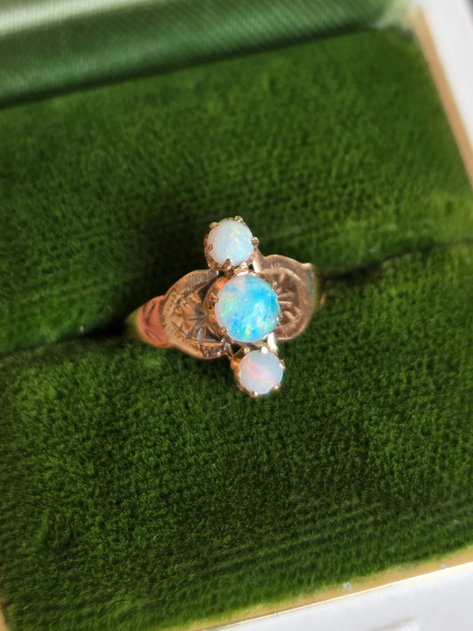 Adorable Triple Opal Vintage 14k Gold Tiny Pinky Midi Baby Ring Size 2