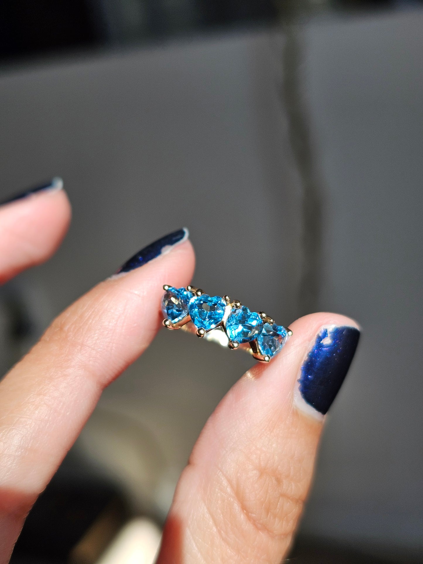 10k Gold Heart Cut 2 Carat Blue Topaz Gemstone Ring Size 5.75