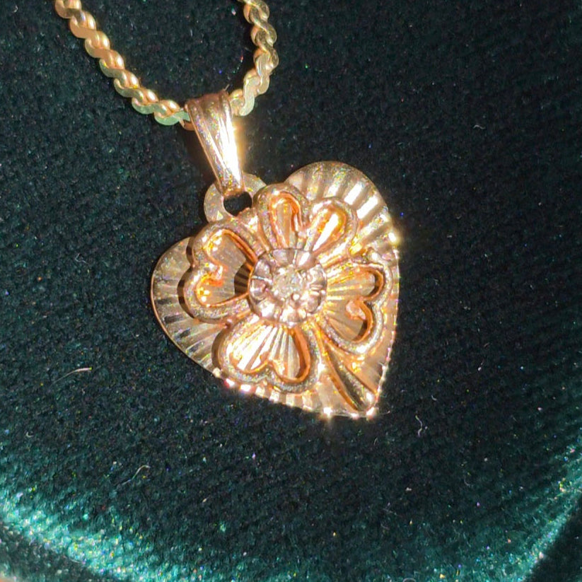 Vintage 10k Gold Dainty Diamond Accented Engine Turned Clover Heart Charm (NO CHAIN)