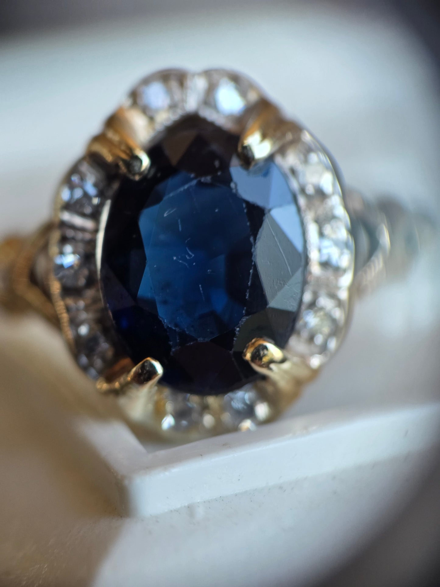 Beautiful Vintage 10k Gold 1.85tcw Sapphire Diamond Ring Size 6.5