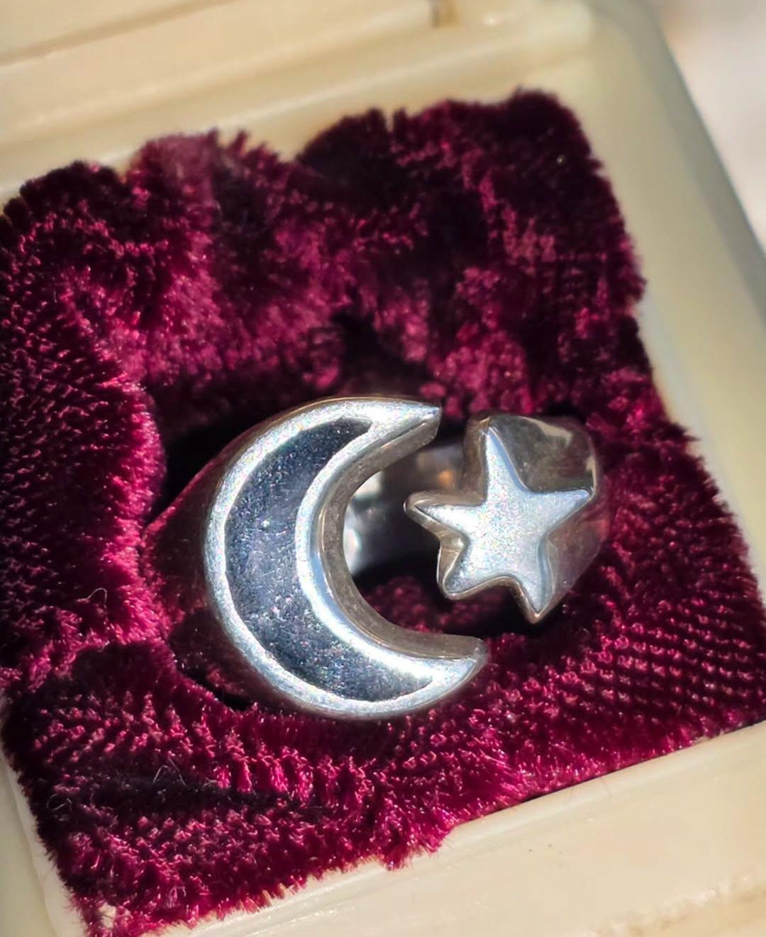 Sterling Silver Black Enamel Crescent Moon and Star Statement Ring Size 10