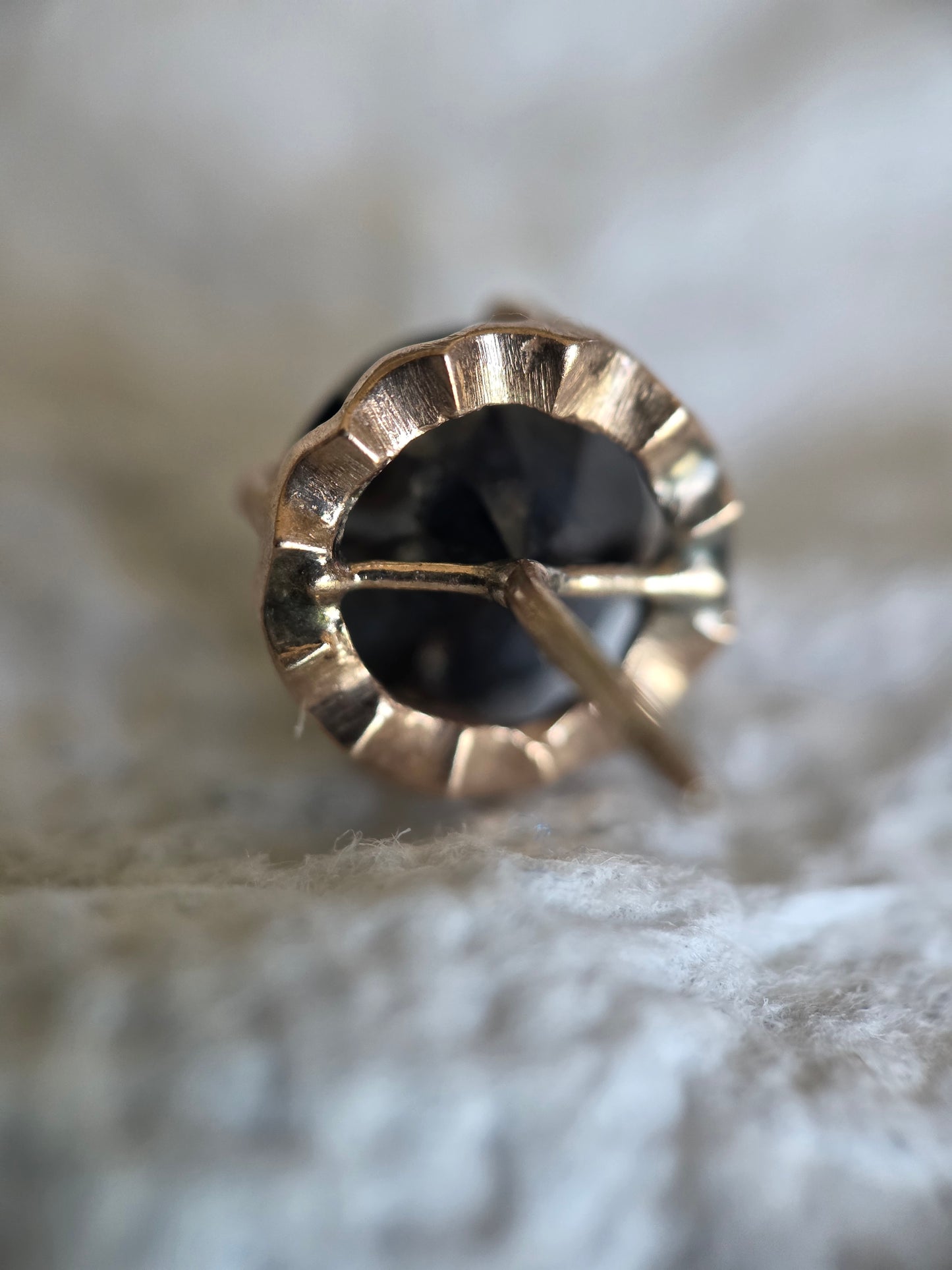 10k Gold Vintage Hematite Studs Earrings Black Faceted Gemstones
