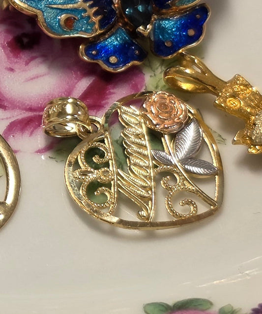 Pretty Tri Tone  10k "Mama" Heart With Rose Pendant