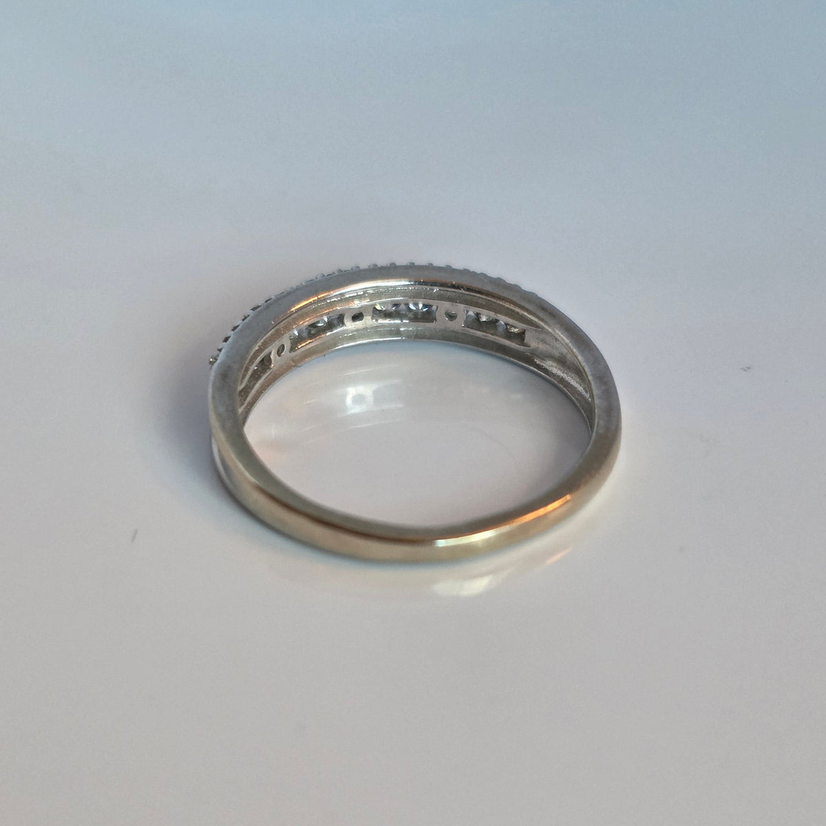 Beautiful Sparkling 14k White Gold Diamond Band Size 5.5