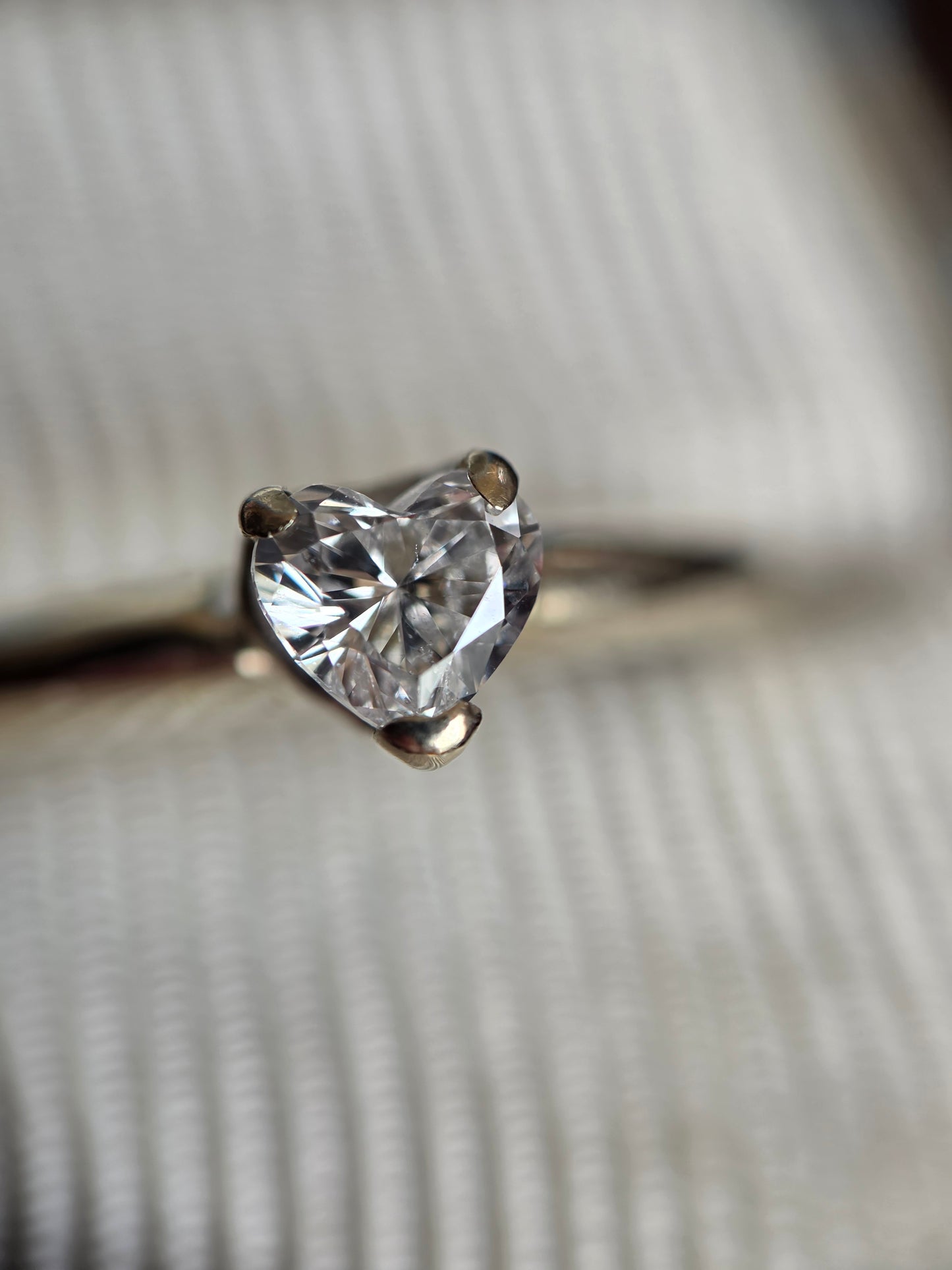 Gorgeous 14k White Gold .38CT Heart Cut Diamond Solitaire Ring Size 6.75