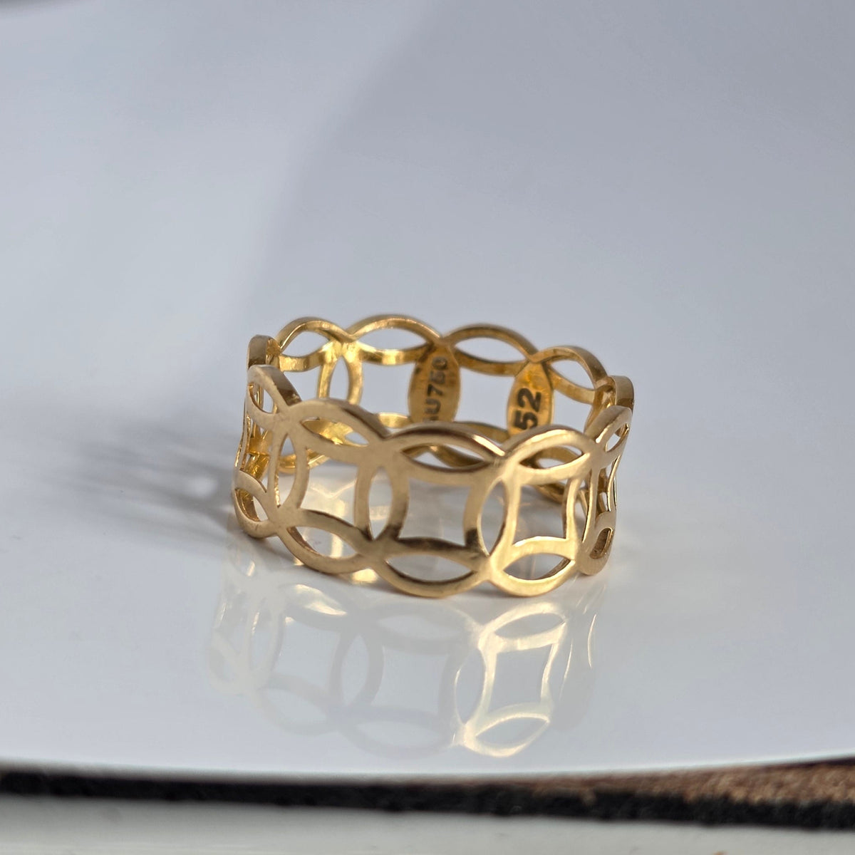 18k Interlocking Infinity Openwork Band Ring Size 5.75