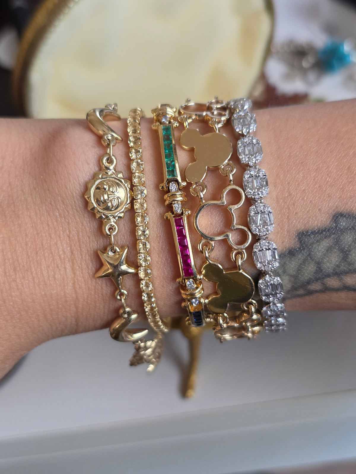 Beautiful 14k Gold Celestial Sun Star Puffy Moon Bracelet 6.75"