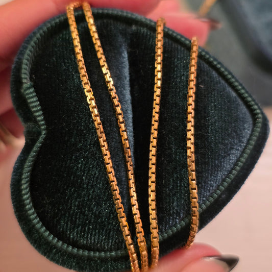 14K Gold Solid 1.4mm Squared Box Chain 17.75"