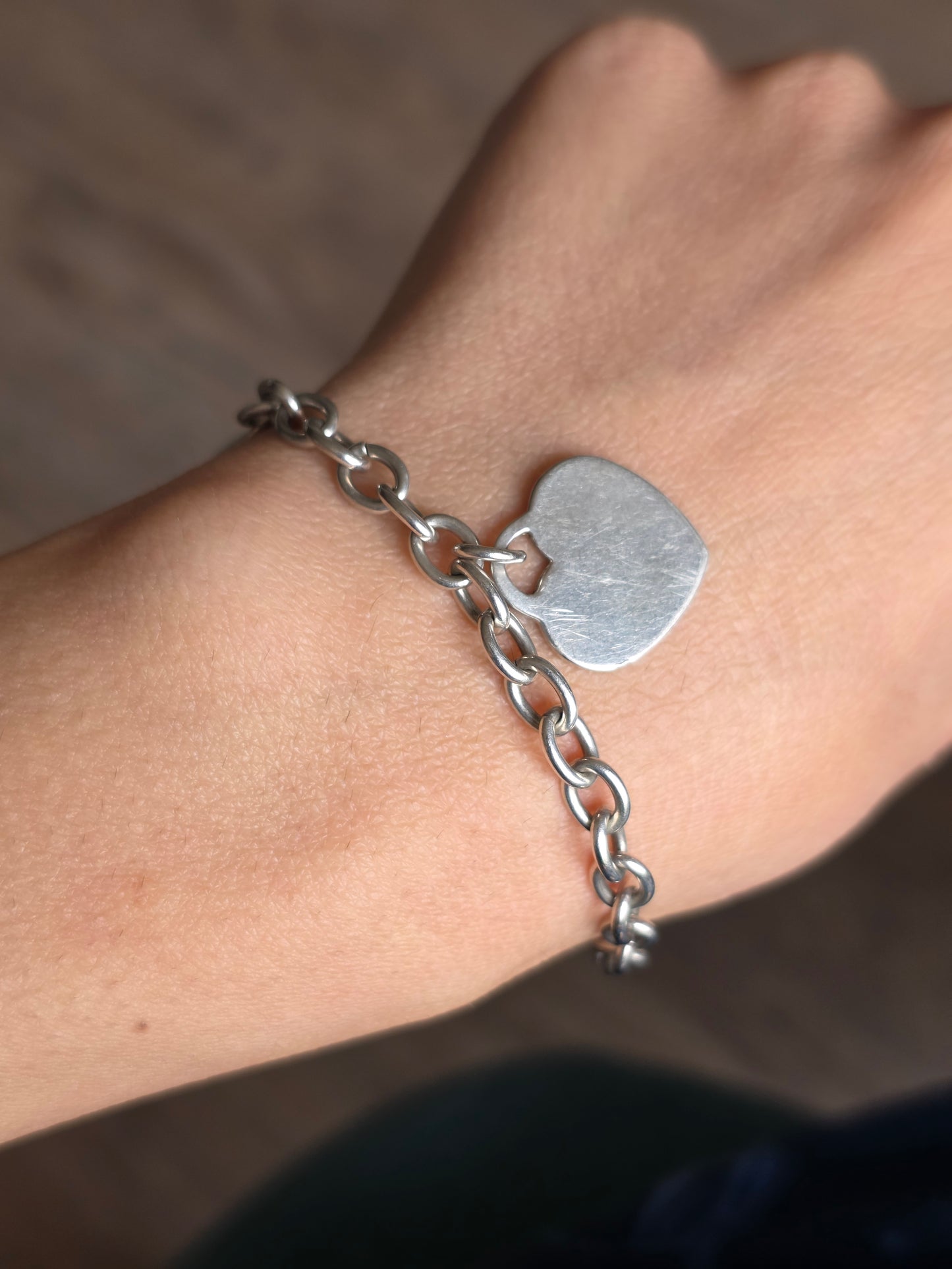 Sterling Silver Heart Tag Rolo Chain Bracelet Toggle Clasp 7.5"