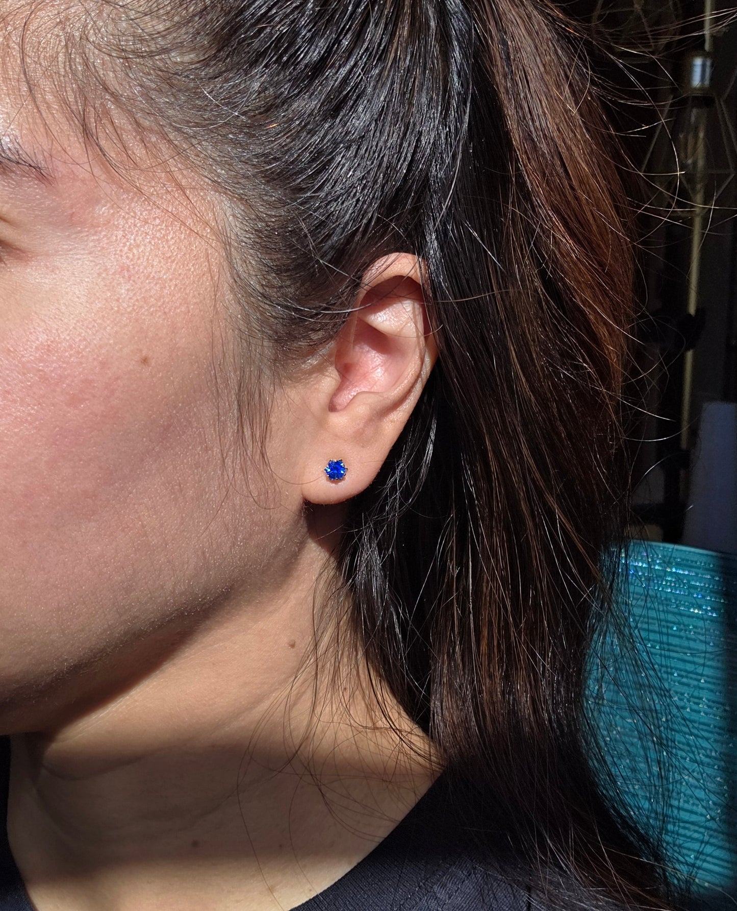 14k Gold Vivid Blue Glass Gemstone Studs Earrings