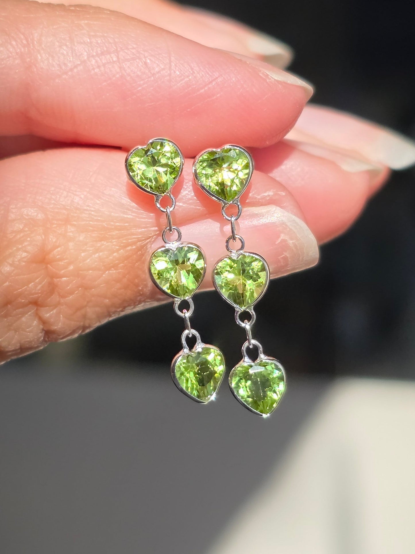 Pretty 14k White Gold Triple Heart Peridot Dangle Earrings August Birthstone