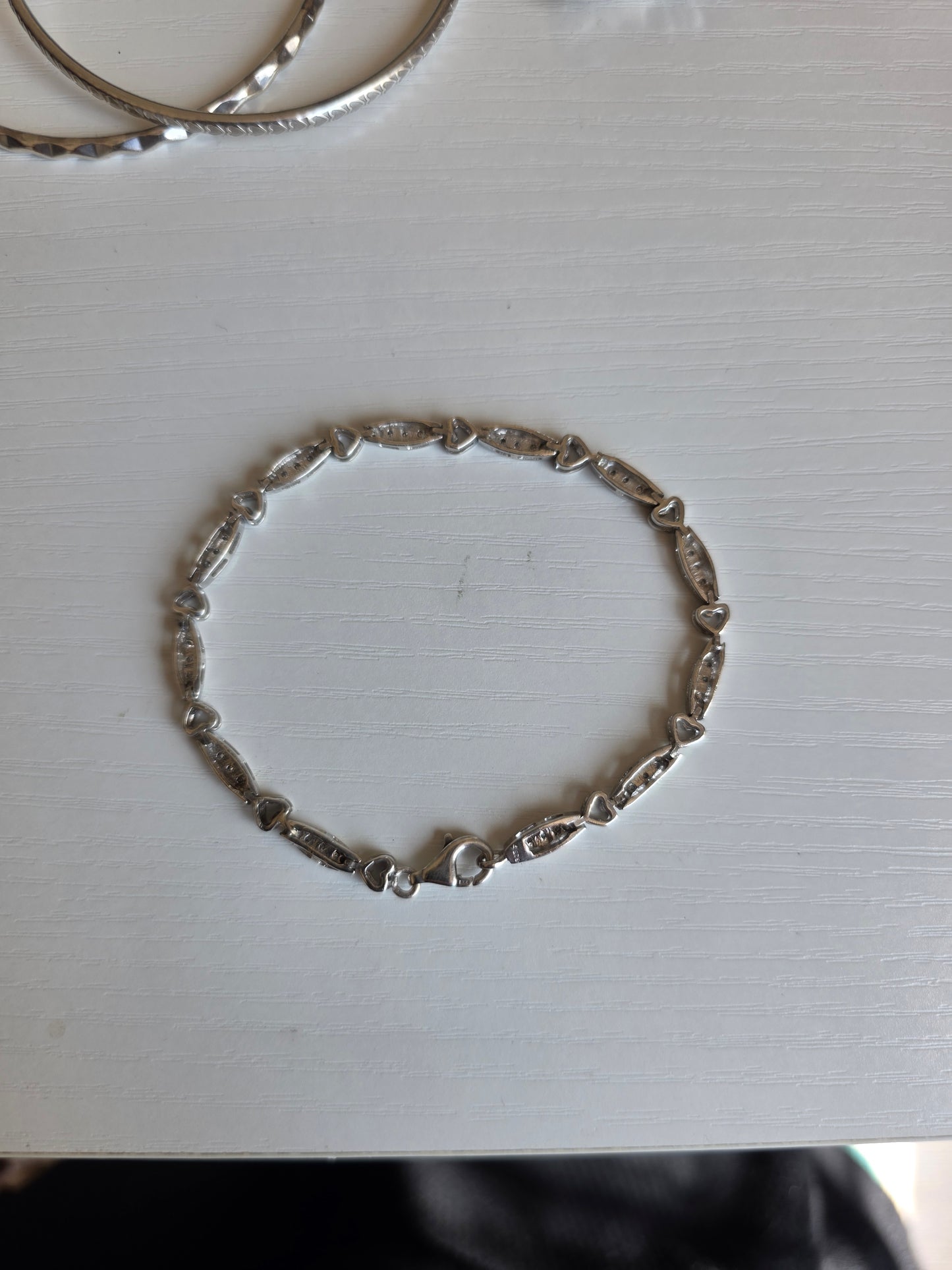 Pretty Sterling Silver Open Heart & Marquise Link Diamond Accented Tennis Bracelet 7.75"