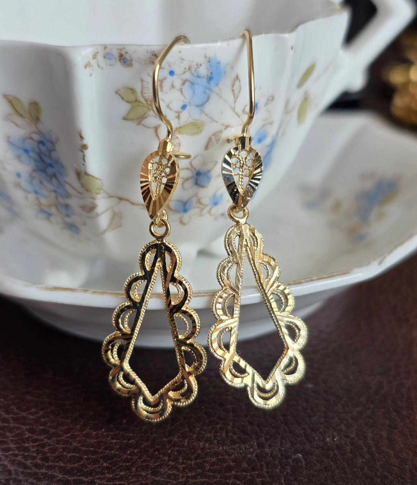 Made in Turkey 14k Gold Diamond Cut Filigree Teardrop Dangle Drop Earrings