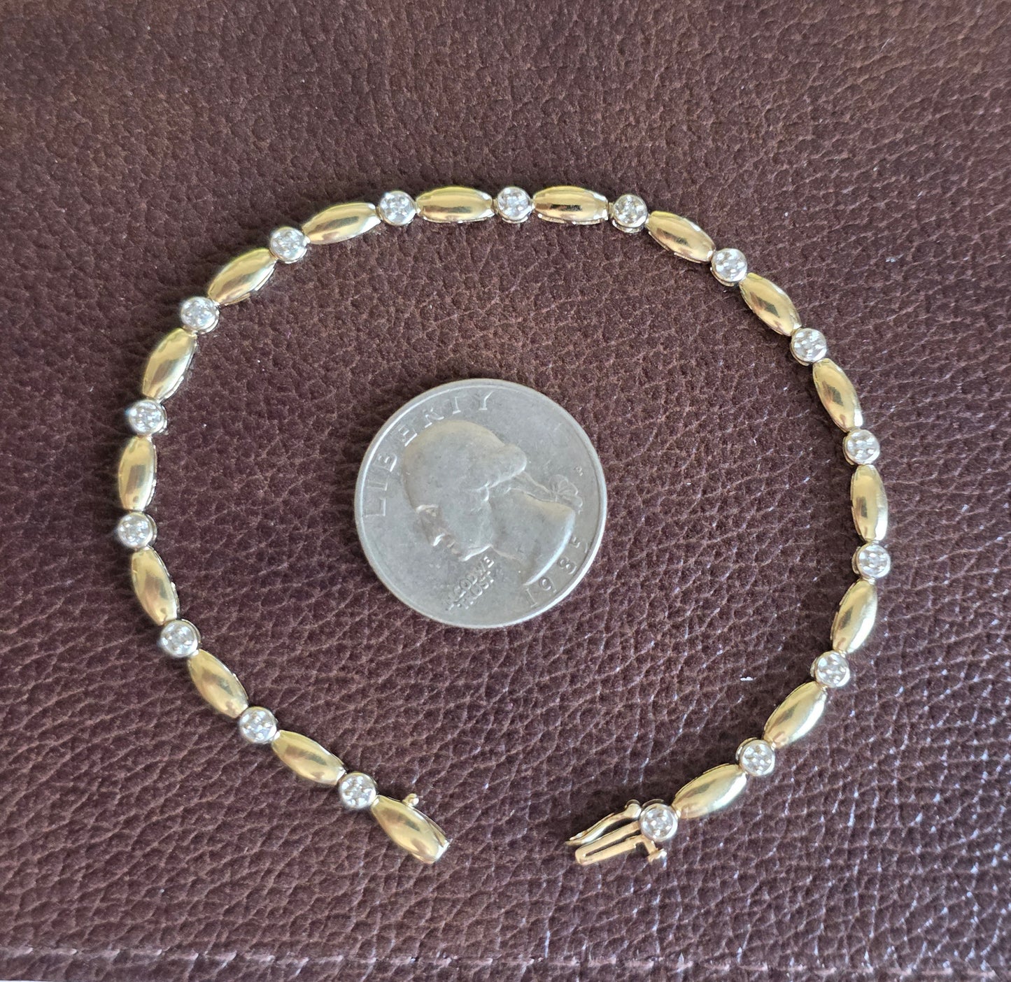 Pretty 10k Gold Marquise Link & Round Diamond Accented Tennis Bracelet 7.5"