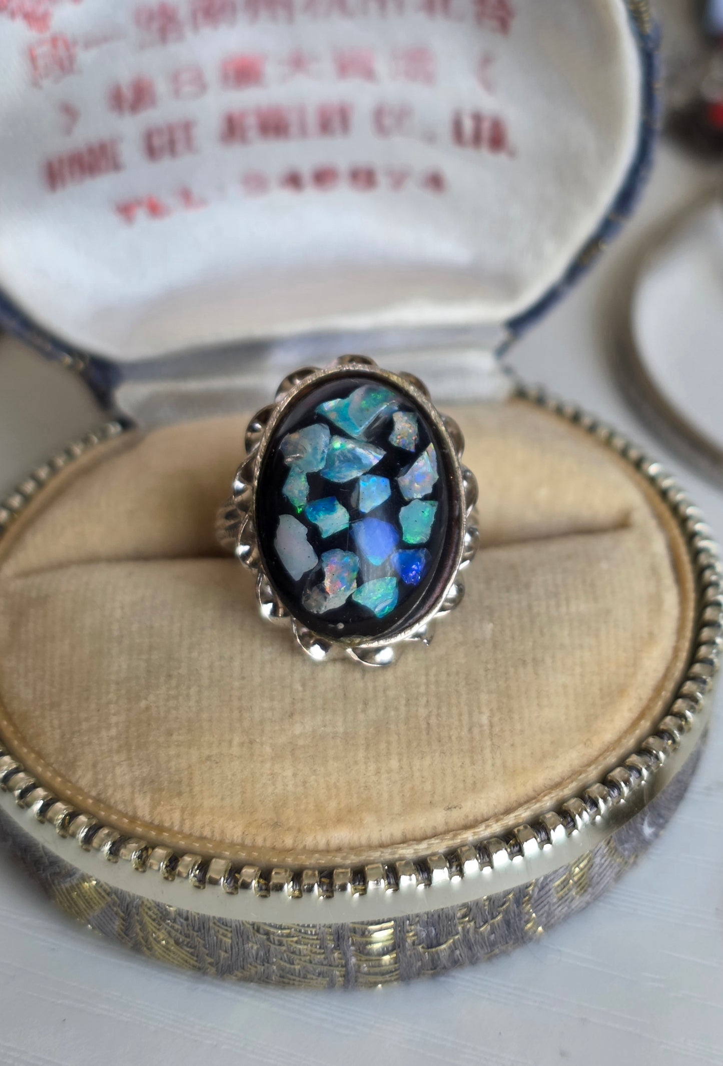 Pretty Sterling Silver Opal Mosaic Oval Statement Ring Size 4.5