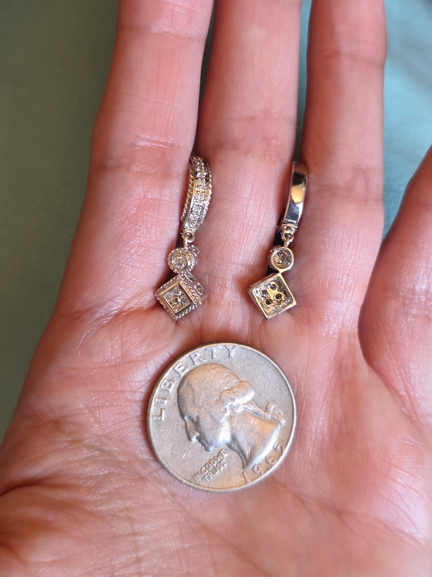 Lovely 14k White Gold Diamond Huggie Drop Dangle Geometric Earrings