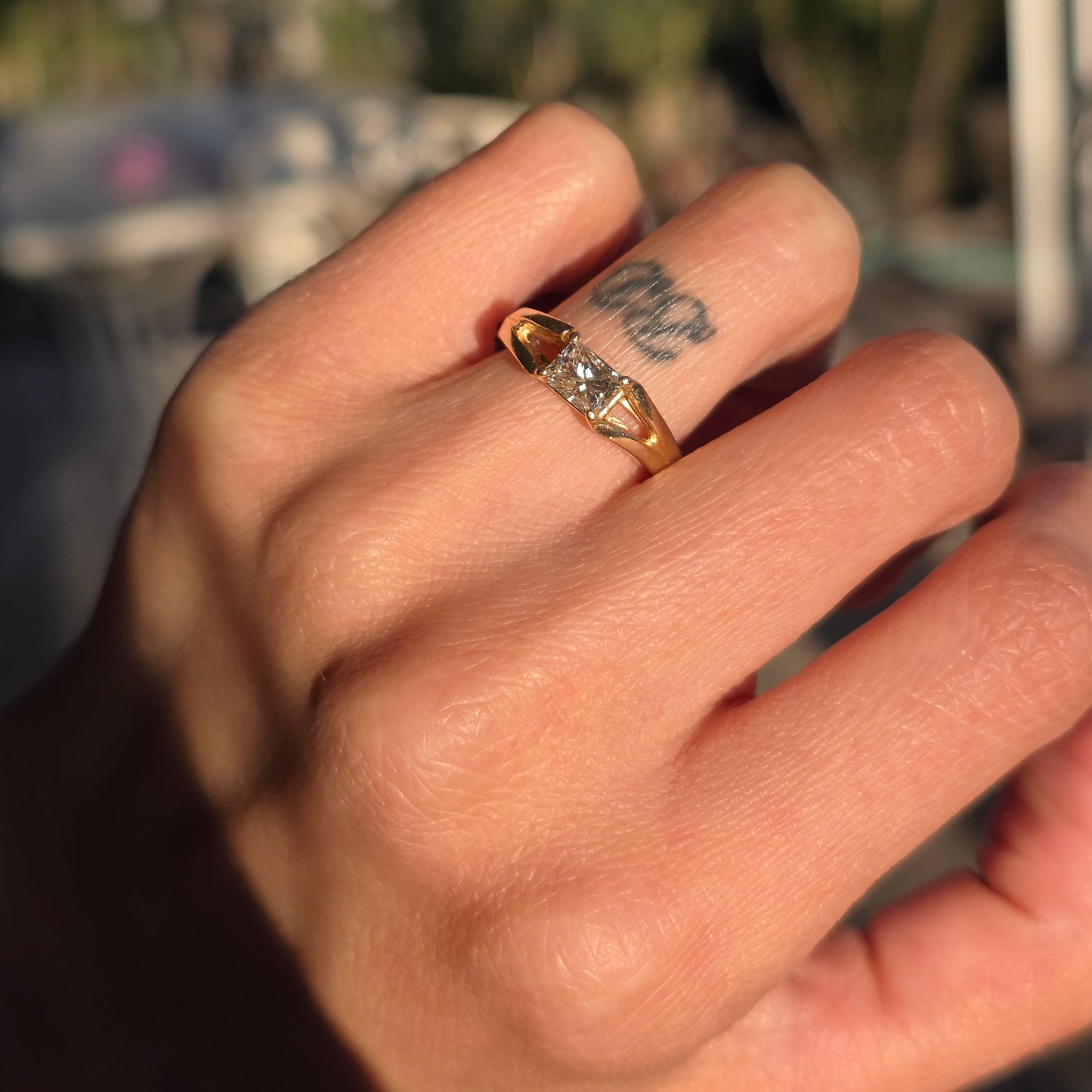 Beautiful 14k Gold East West Style 1/3ct Emerald Cut Diamond Ring Size 5.5