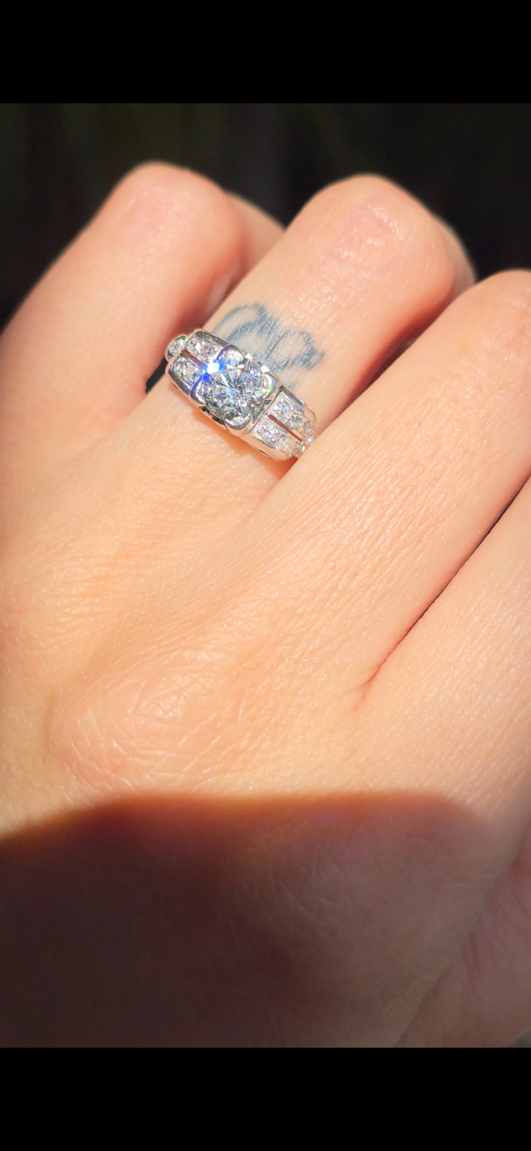 Stunning 1.0CTW OEC Art Deco Style Platinum Diamond Ring Size 4