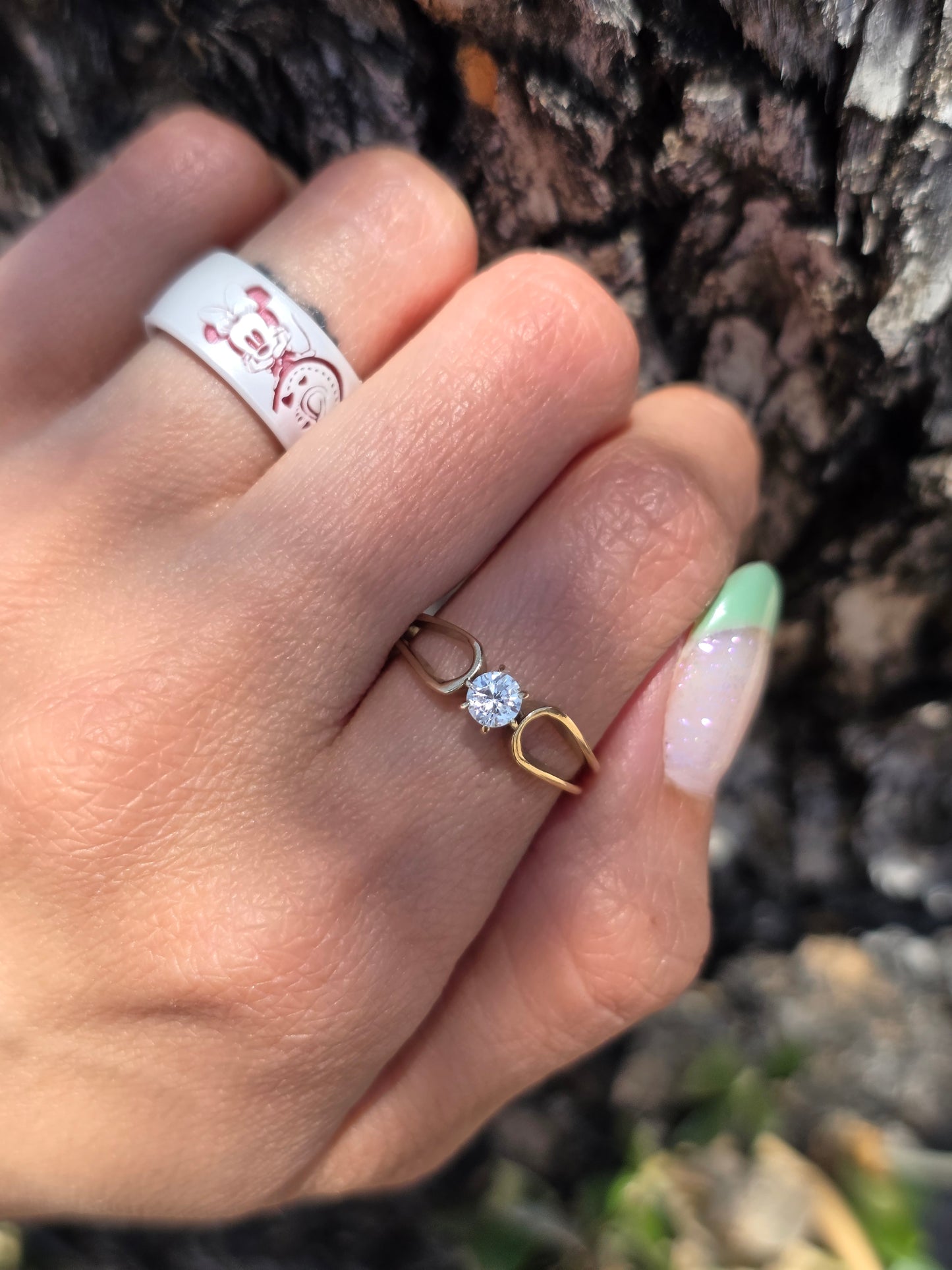 Beautiful Vintage 10k Gold Solitaire Ring Size 7