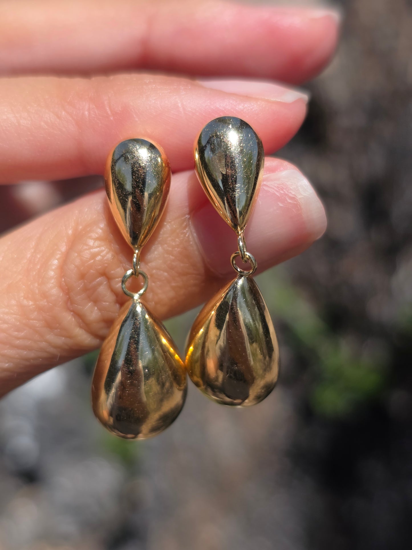 Elegant 14k Gold Tear Drop Dangle Statement Earrings