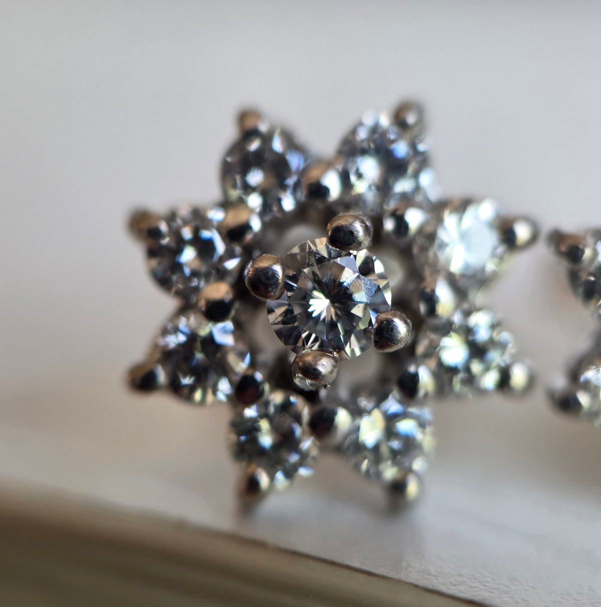 Gorgeous 14K White Gold Round Diamond Cluster Stud Earrings