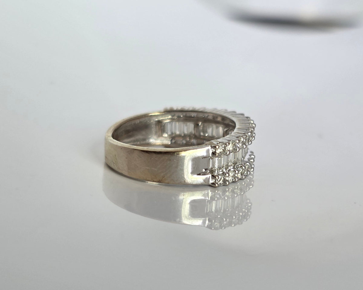 Stunning 1 Carat Total 14k White Gold Baguette Channel Set Diamond Band Size 5.25