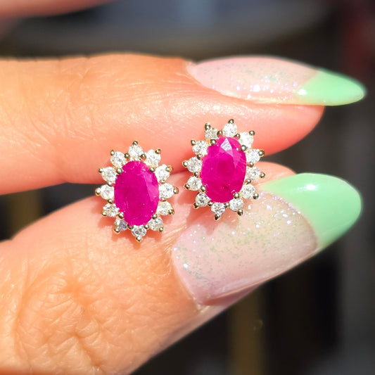 Stunning 10k Gold 1.44TCW Ruby Diamond Halo Studs Earrings