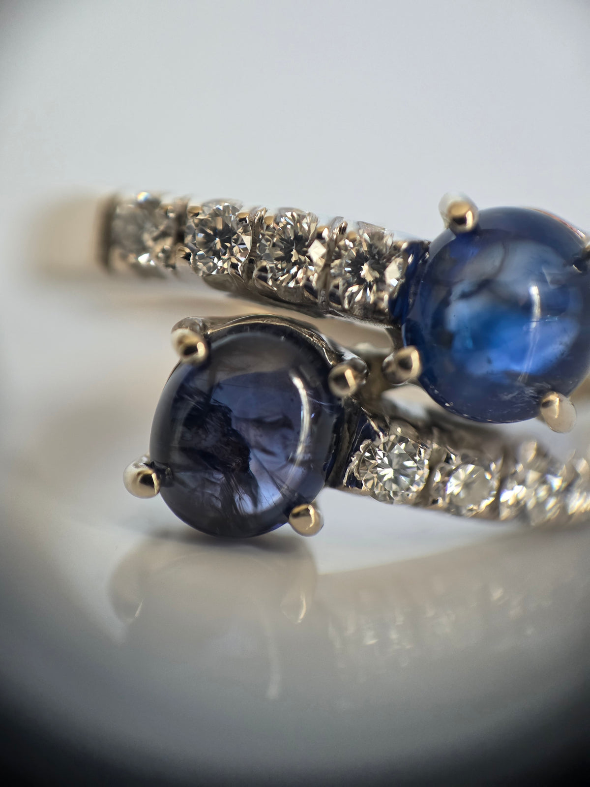 Gorgeous 18k White Gold 2.04TCW Natural Sapphire Cabochon & Diamond Bypass Statement Ring Size 4.75