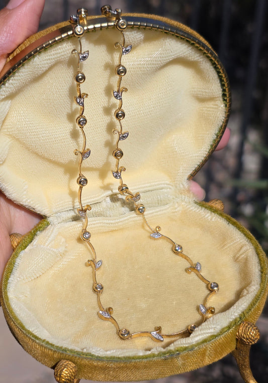 Stunning One-Of-A-Kind Floral Bezel Diamond 10k Gold Collar Style Necklace 16"