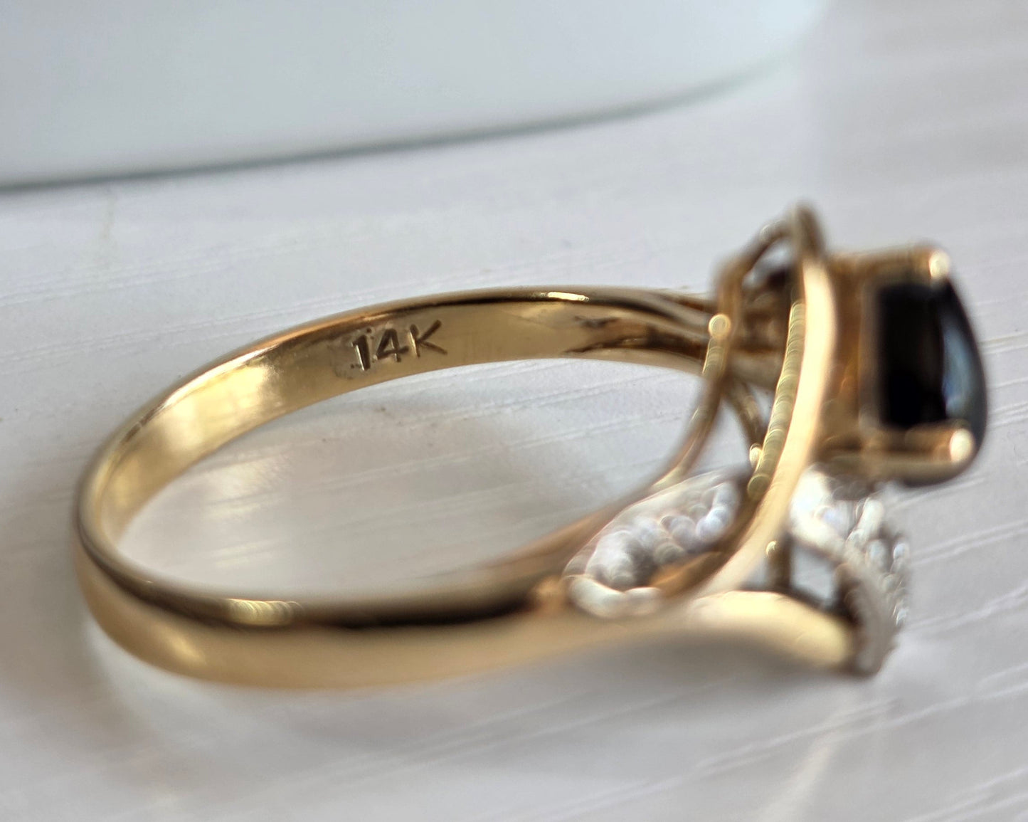 Awesome 14k Gold Black Onyx &  Diamond Modernist Ring Size 6.75
