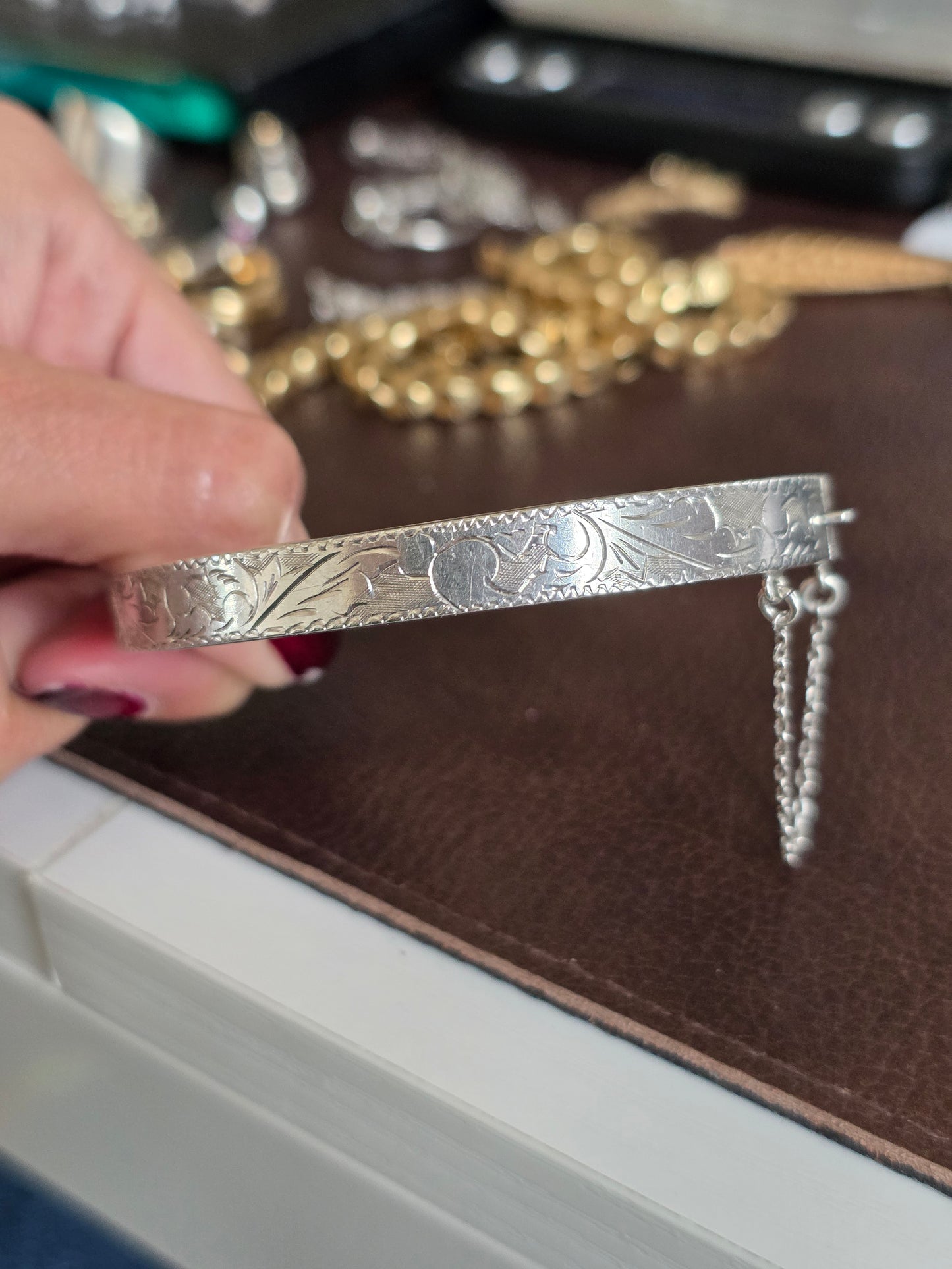 Sterling Silver Vintage Floral Etched Bangle Bracelet 6.75"