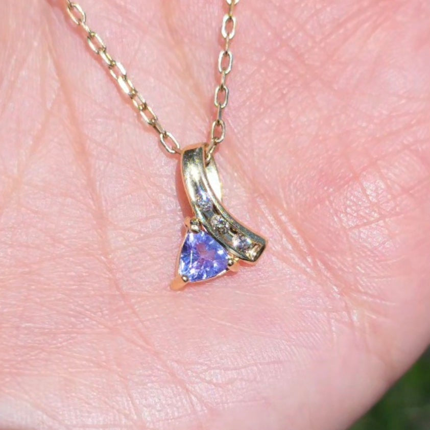 #2 - 14k Trillion Cut Tanzanite And Diamond Pendant (NO CHAIN)