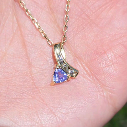 #2 - 14k Trillion Cut Tanzanite And Diamond Pendant (NO CHAIN)