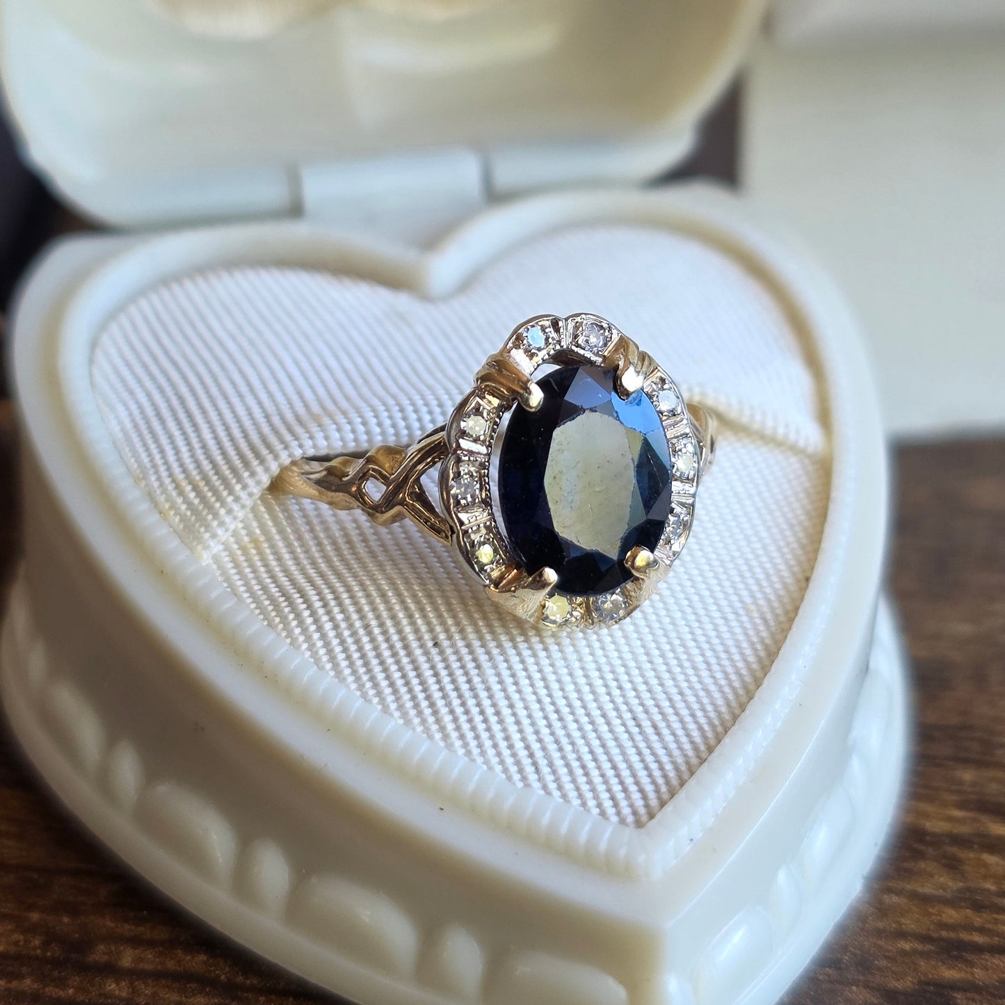 Beautiful Vintage 10k Gold 1.85tcw Sapphire Diamond Ring Size 6.5