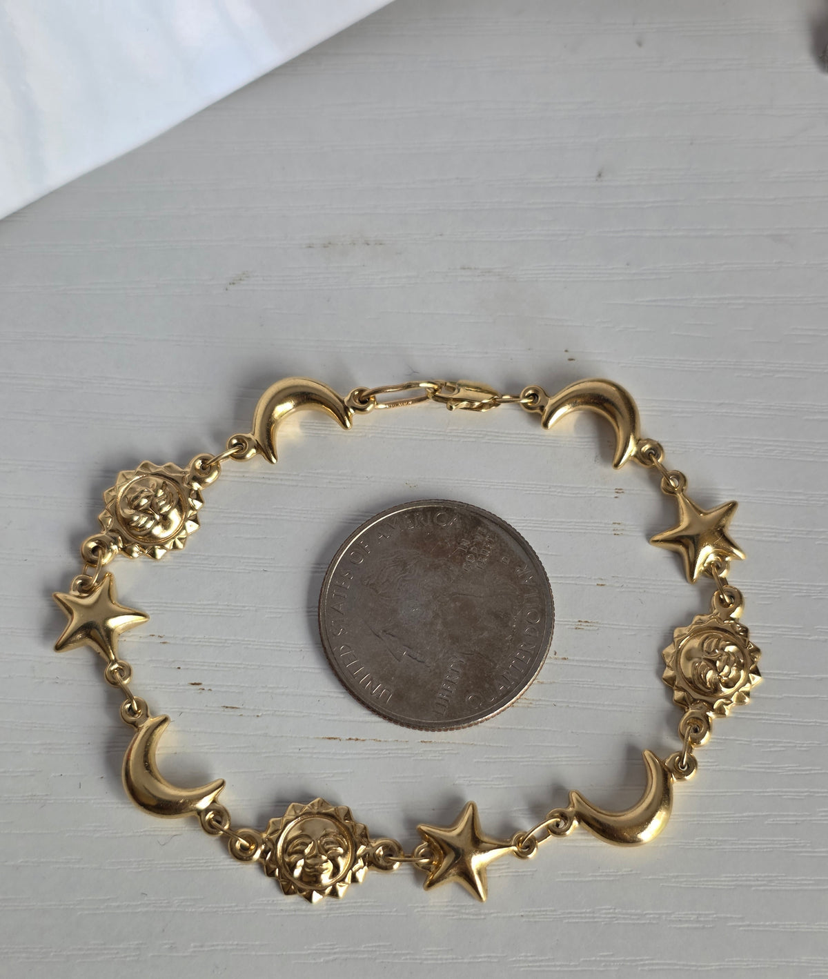 Beautiful 14k Gold Celestial Sun Star Puffy Moon Bracelet 6.75"