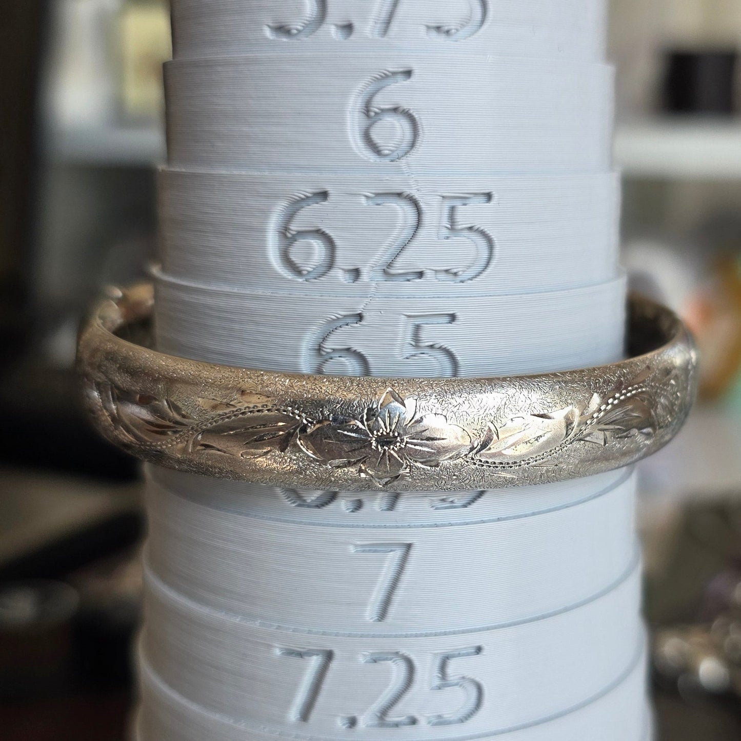 Beautiful Vintage Floral Etched Sterling Silver Bangle Bracelet 6.5"