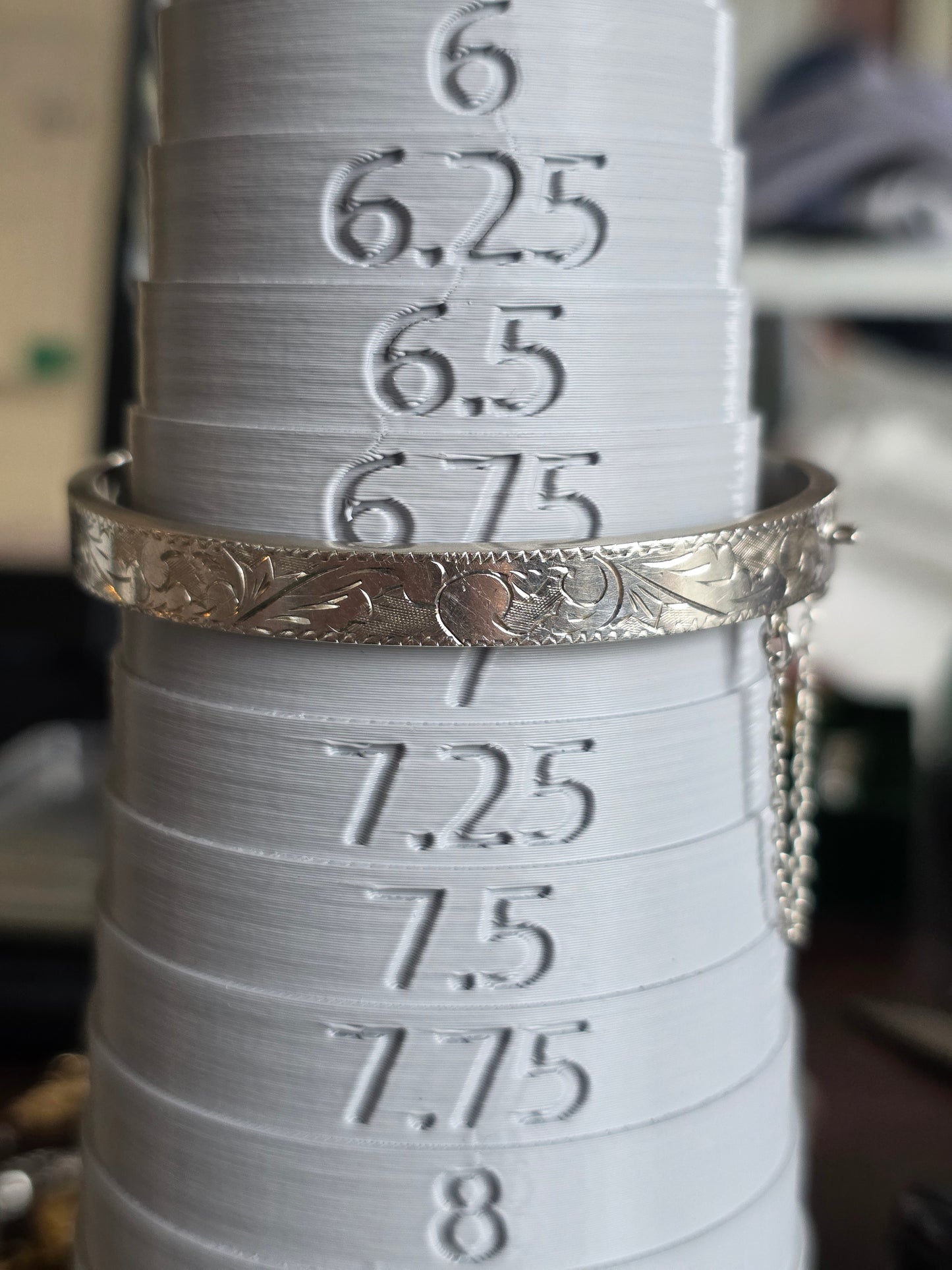 Sterling Silver Vintage Floral Etched Bangle Bracelet 6.75"