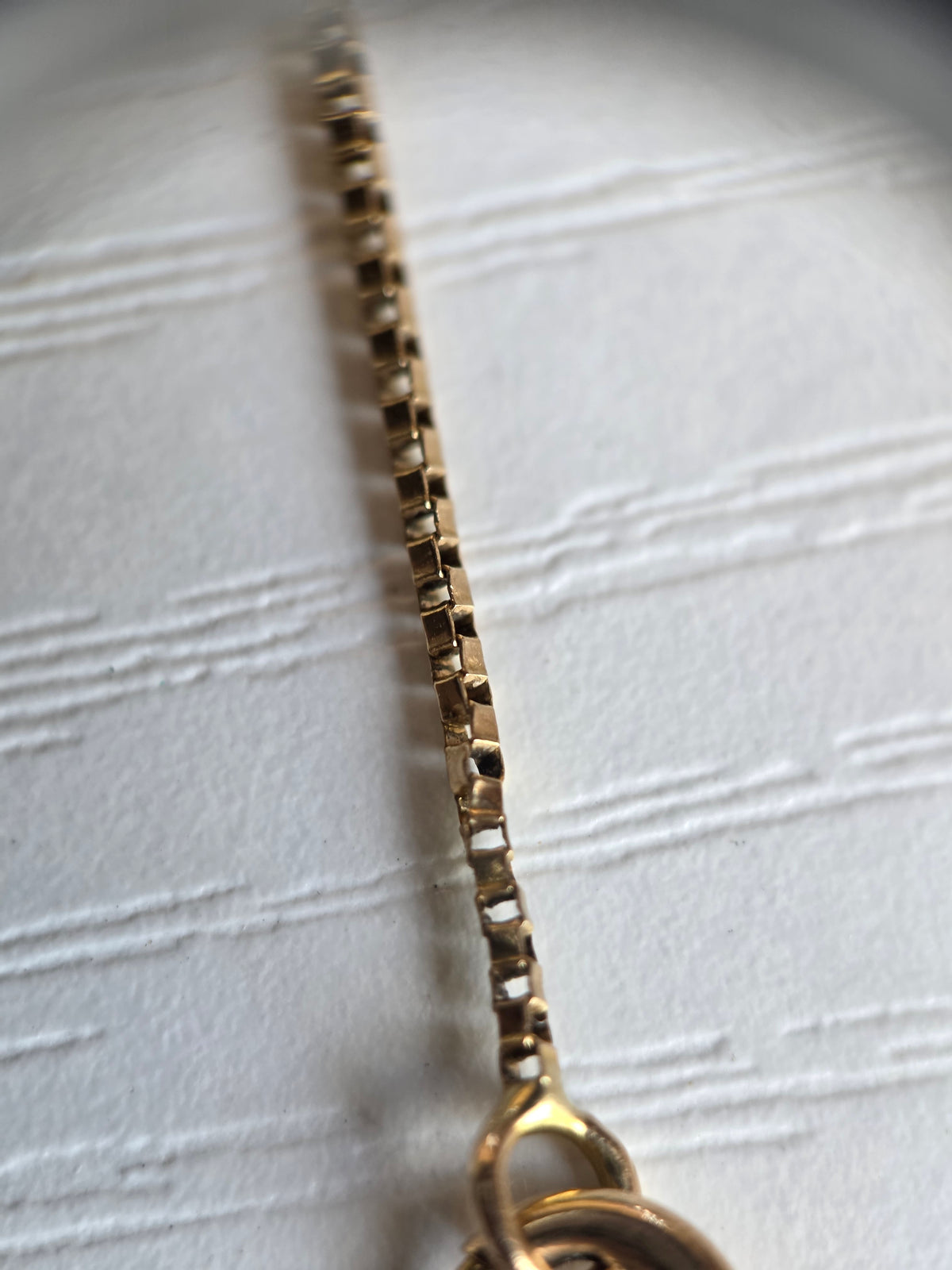Vintage 14k Italian Gold Delicate Box Chain Necklace | 24"