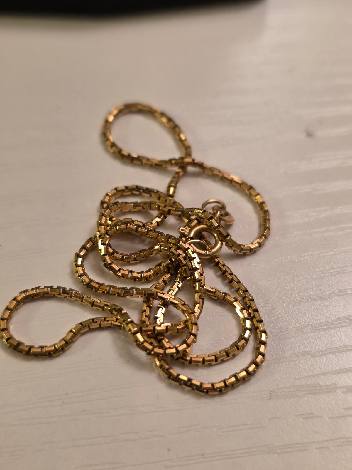 14K Gold Solid 1.4mm Squared Box Chain 17.75"