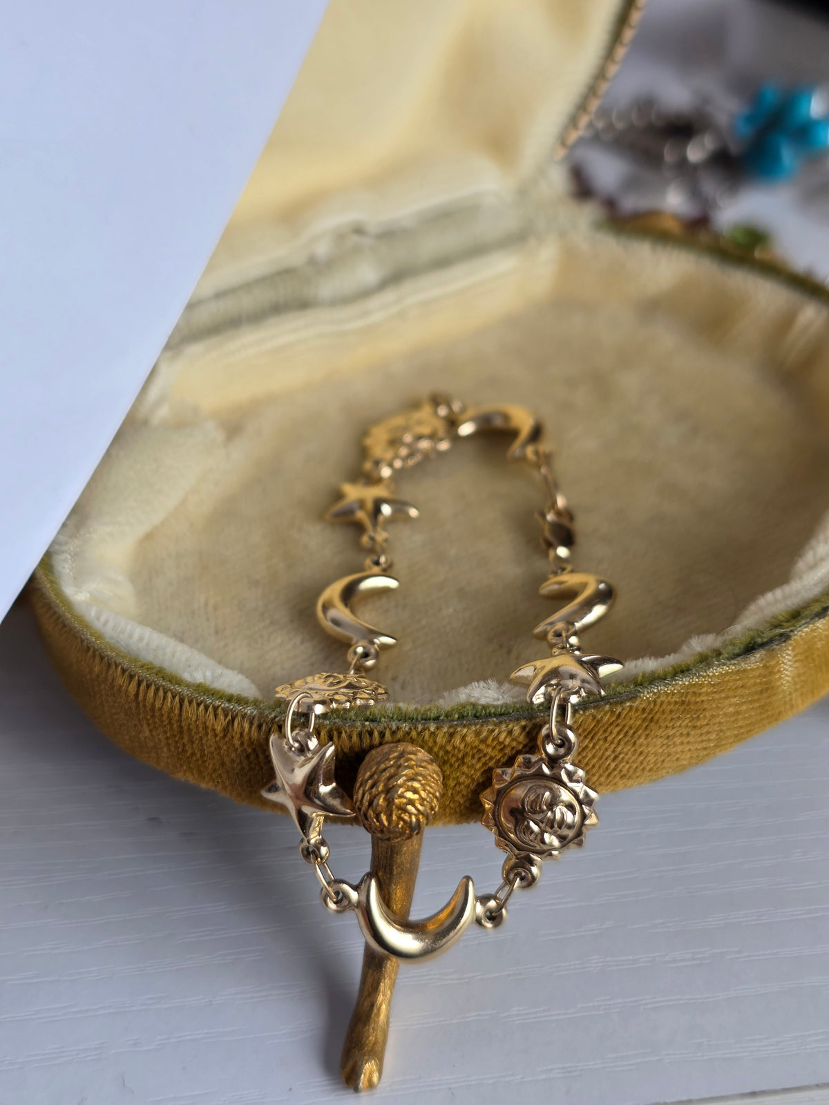 Beautiful 14k Gold Celestial Sun Star Puffy Moon Bracelet 6.75"