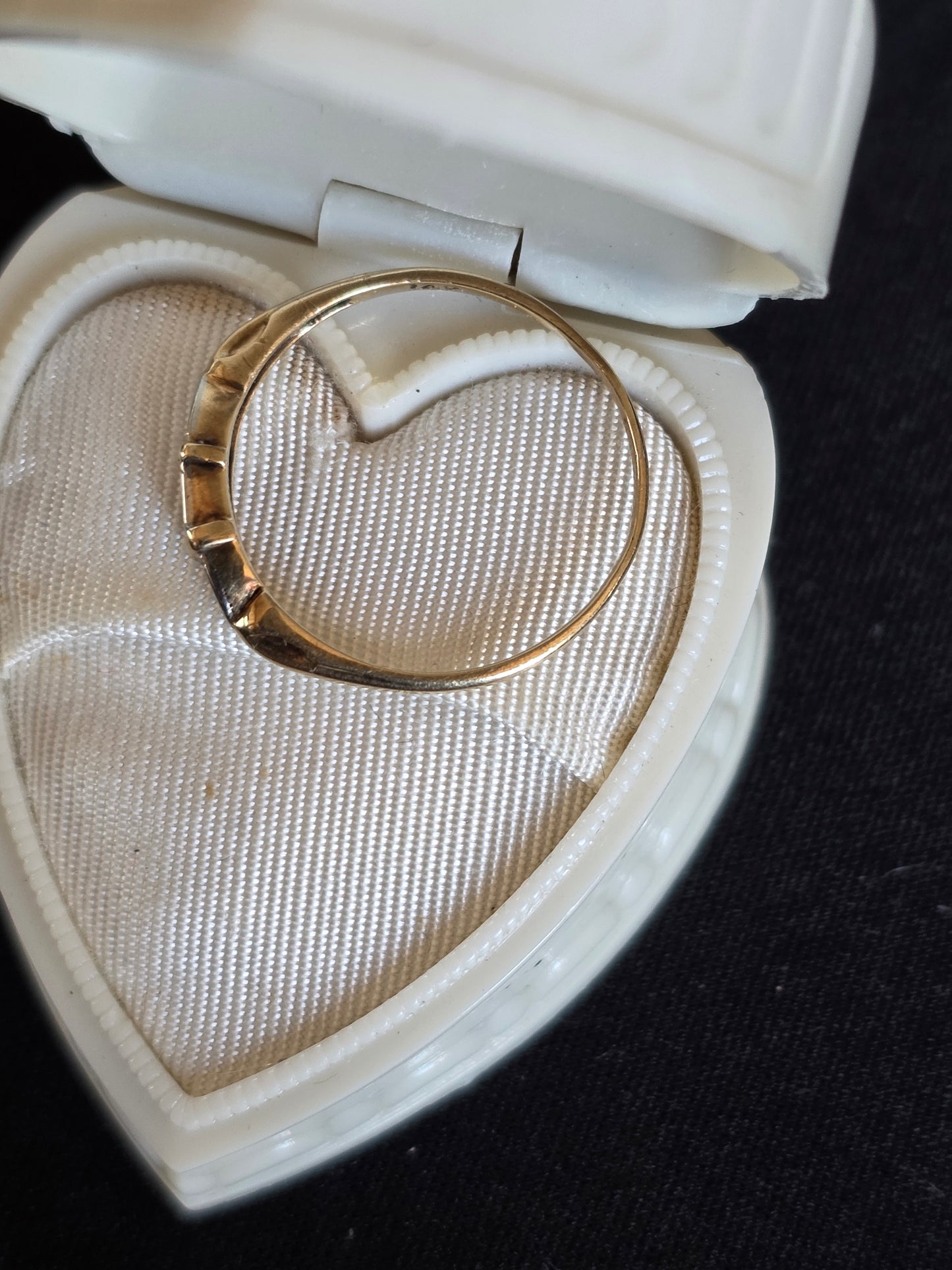 Pretty Vintage Two Toned 14k Gold Stacker Band Size 7.5