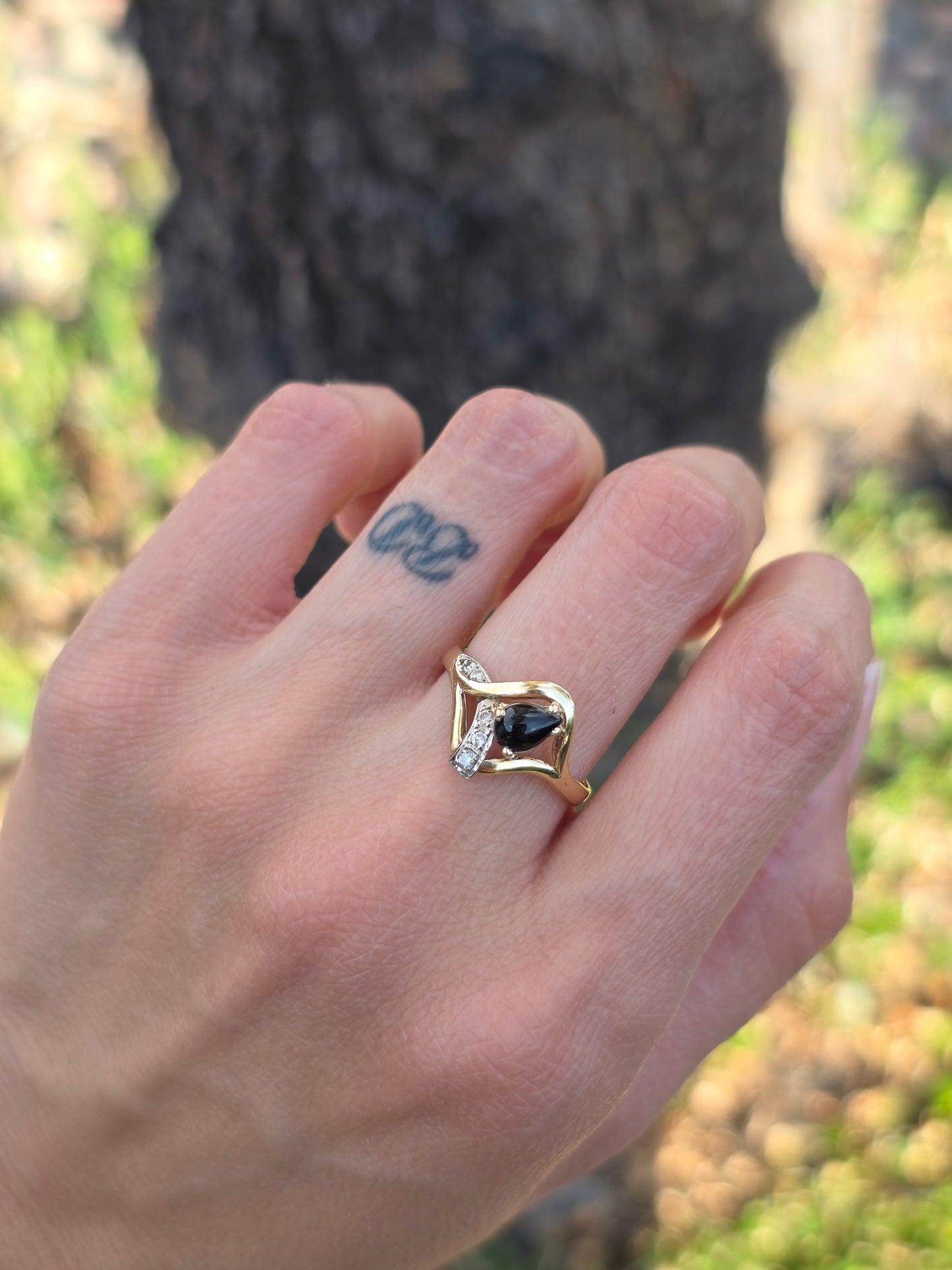 Awesome 14k Gold Black Onyx &  Diamond Modernist Ring Size 6.75