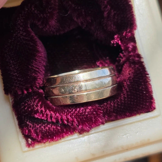 Vintage Triple Grooved Style 10k Gold Chunky 7.5mm Wide Cigar Band Ring Size 7