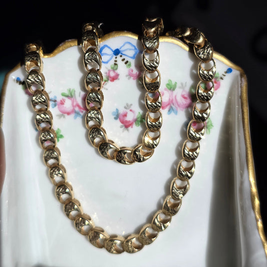 Stunning 14k Gold Vintage Tulip Link Textured Open Box Chain Necklace 18"