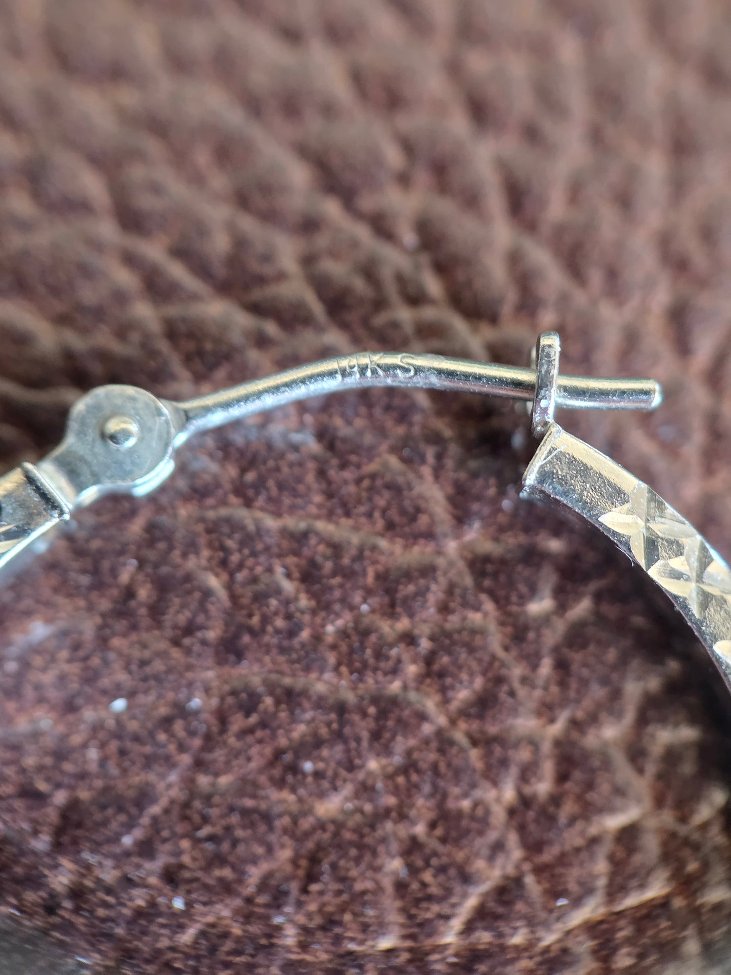 Sparkling Diamond Cut 14k White Gold Lightweight Hoops .78"