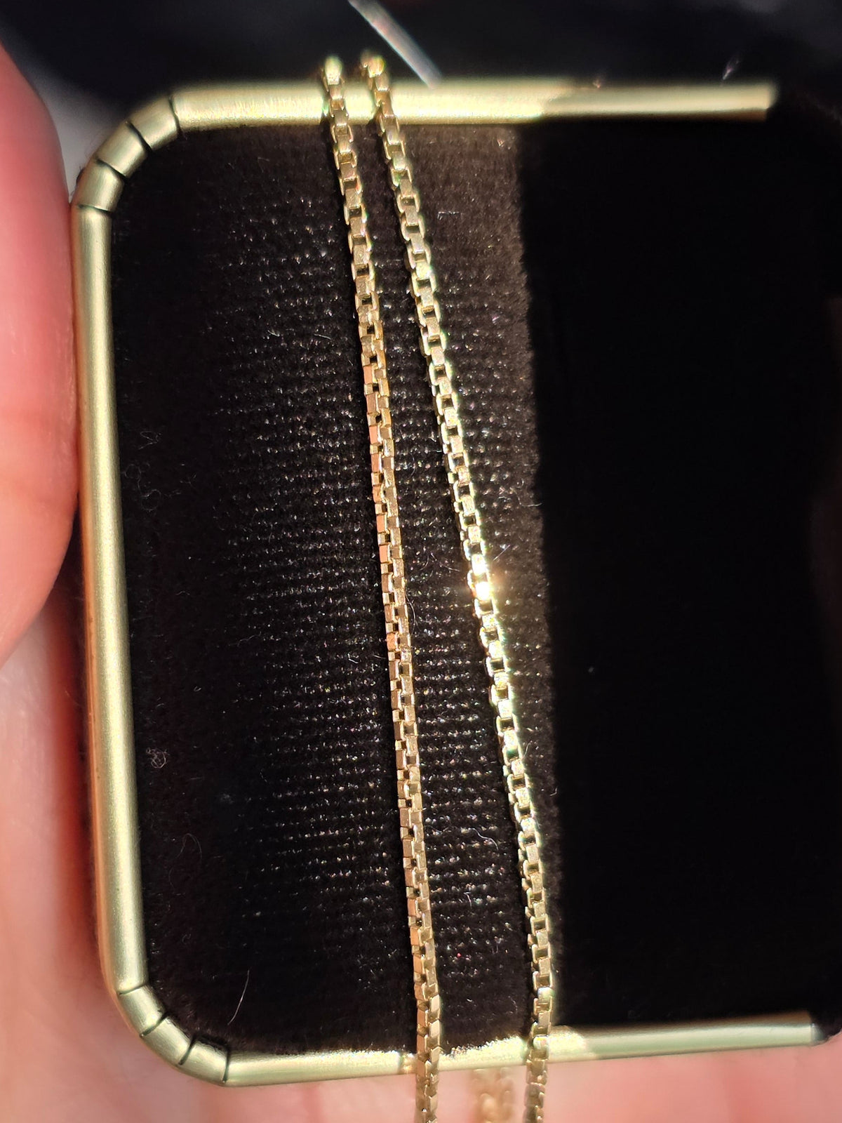 14k Gold Classic 1mm Box Chain 17"